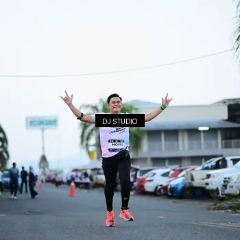 Runner Photo 7901963