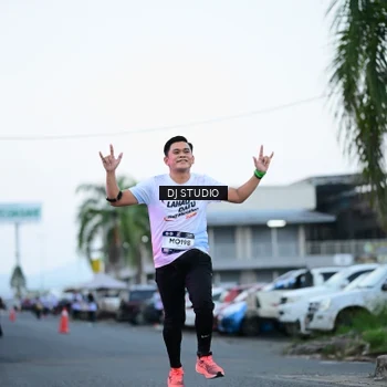 Runner Photo 7901967