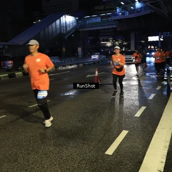 Runner Photo 7901970