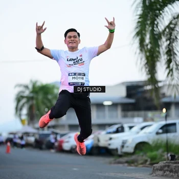 Runner Photo 7901986