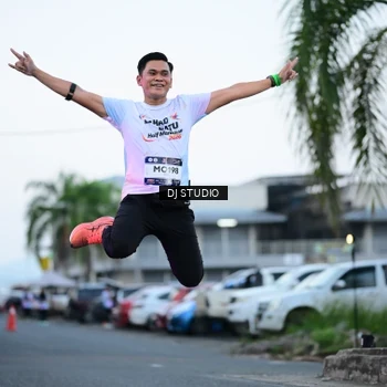 Runner Photo 7901987