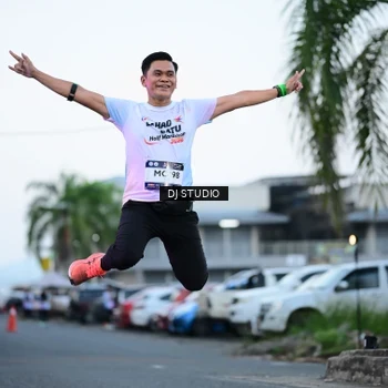 Runner Photo 7901994