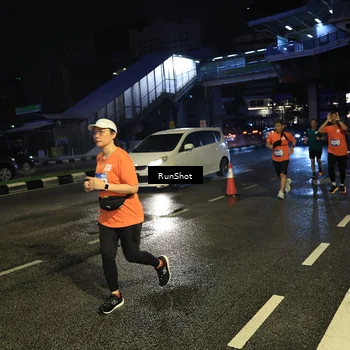 Runner Photo 7901997