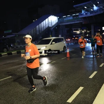 Runner Photo 7901998