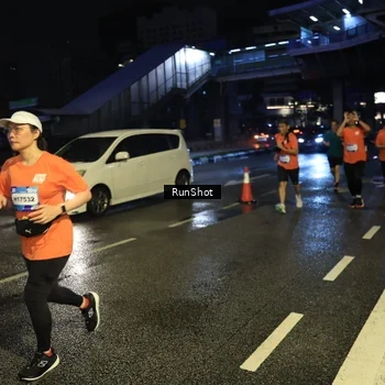 Runner Photo 7902007