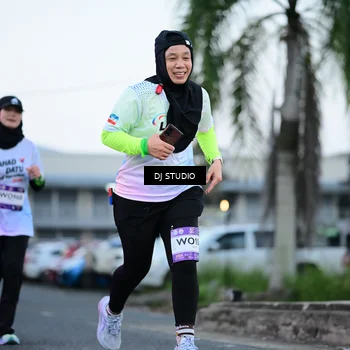 Runner Photo 7902018