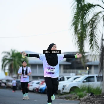Runner Photo 7902023