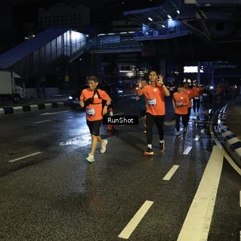 Runner Photo 7902038