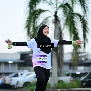 Runner Photo 7902045