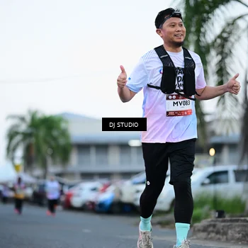 Runner Photo 7902068