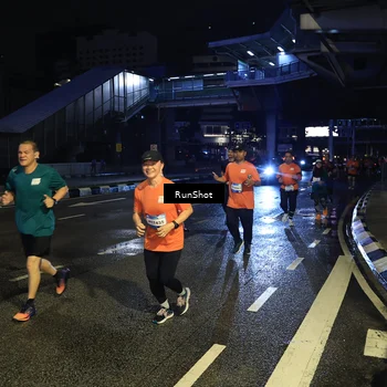 Runner Photo 7902086