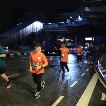 Runner Photo 7902093