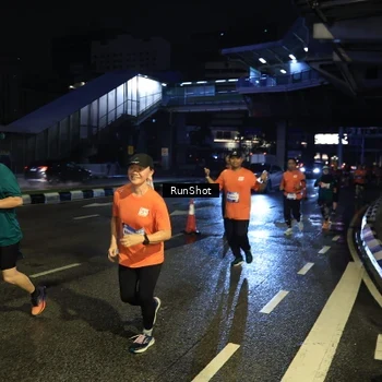 Runner Photo 7902094