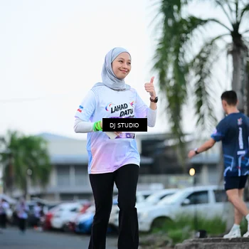 Runner Photo 7902107