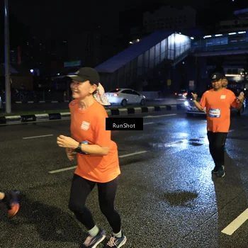 Runner Photo 7902113