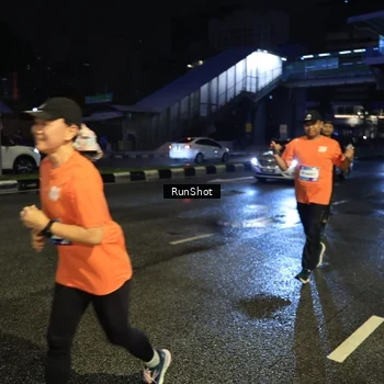 Runner Photo 7902120