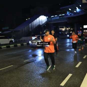 Runner Photo 7902126