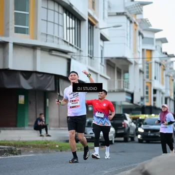 Runner Photo 7902127