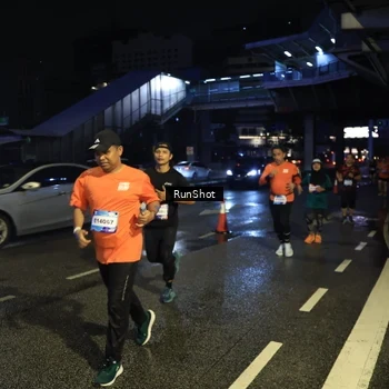 Runner Photo 7902144