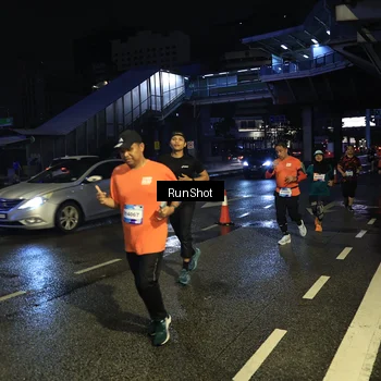 Runner Photo 7902145