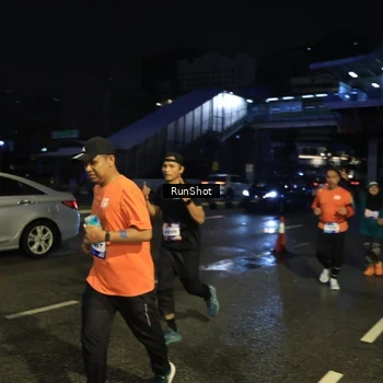 Runner Photo 7902155