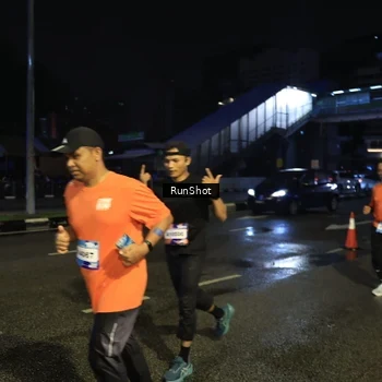 Runner Photo 7902166