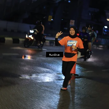Runner Photo 7902172