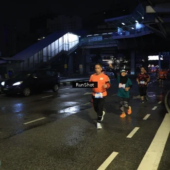 Runner Photo 7902181