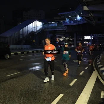 Runner Photo 7902188