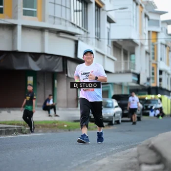 Runner Photo 7902204