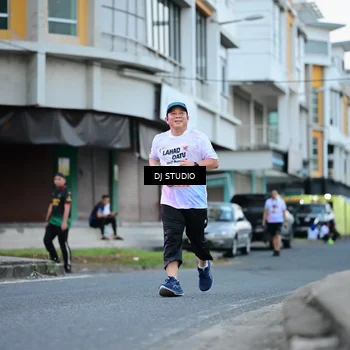 Runner Photo 7902206