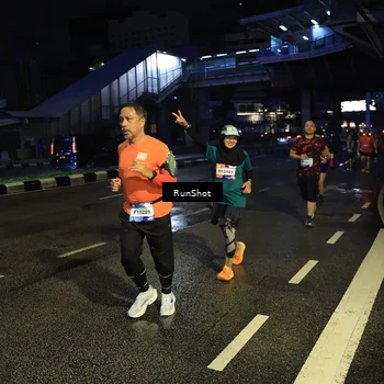 Runner Photo 7902207