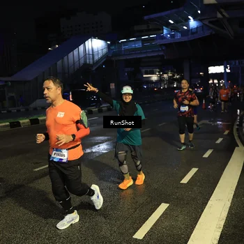 Runner Photo 7902211