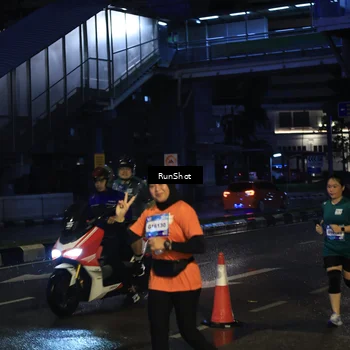 Runner Photo 7902220