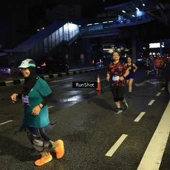 Runner Photo 7902229