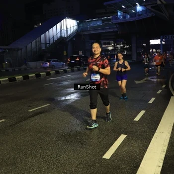 Runner Photo 7902237