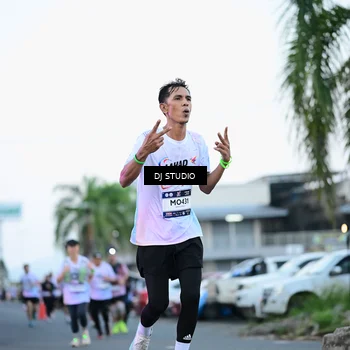 Runner Photo 7902248