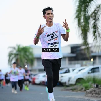 Runner Photo 7902254