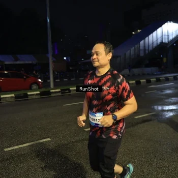 Runner Photo 7902261