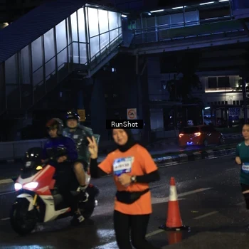 Runner Photo 7902265