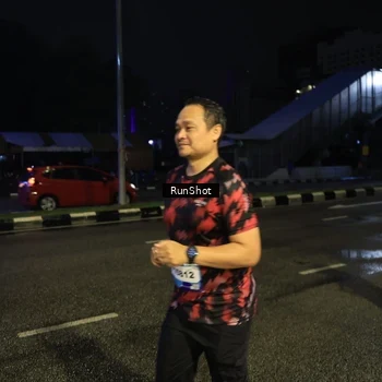 Runner Photo 7902267
