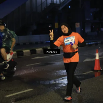 Runner Photo 7902280