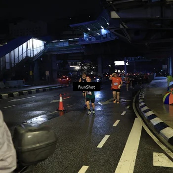 Runner Photo 7902296