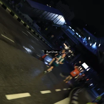 Runner Photo 7902300