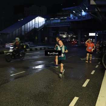 Runner Photo 7902313