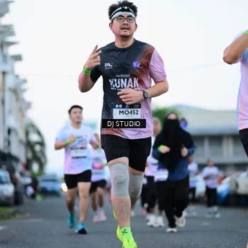 Runner Photo 7902326