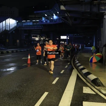 Runner Photo 7902352