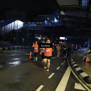 Runner Photo 7902353