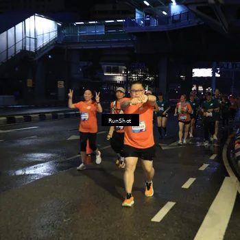 Runner Photo 7902355