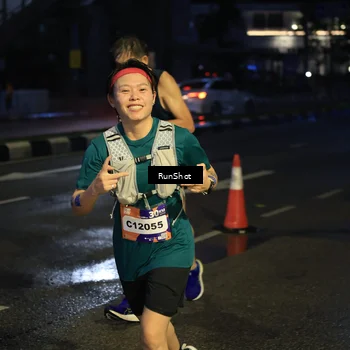 Runner Photo 7902359